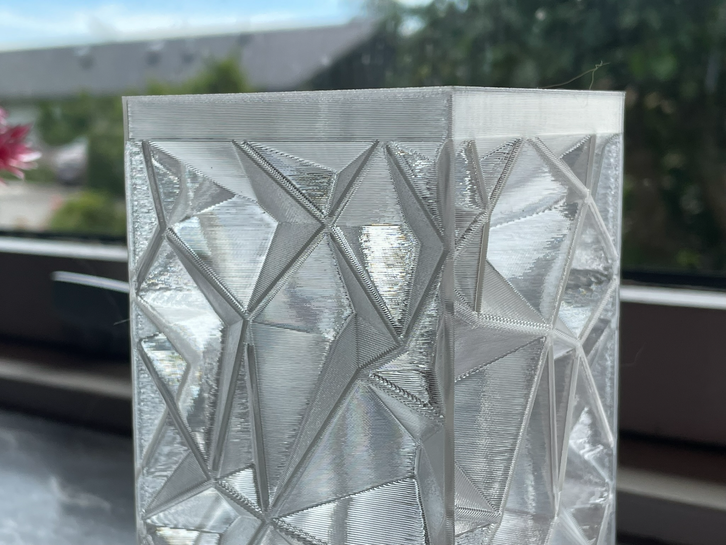 BacxnzPrints 3D Printed Hex LED Lamp