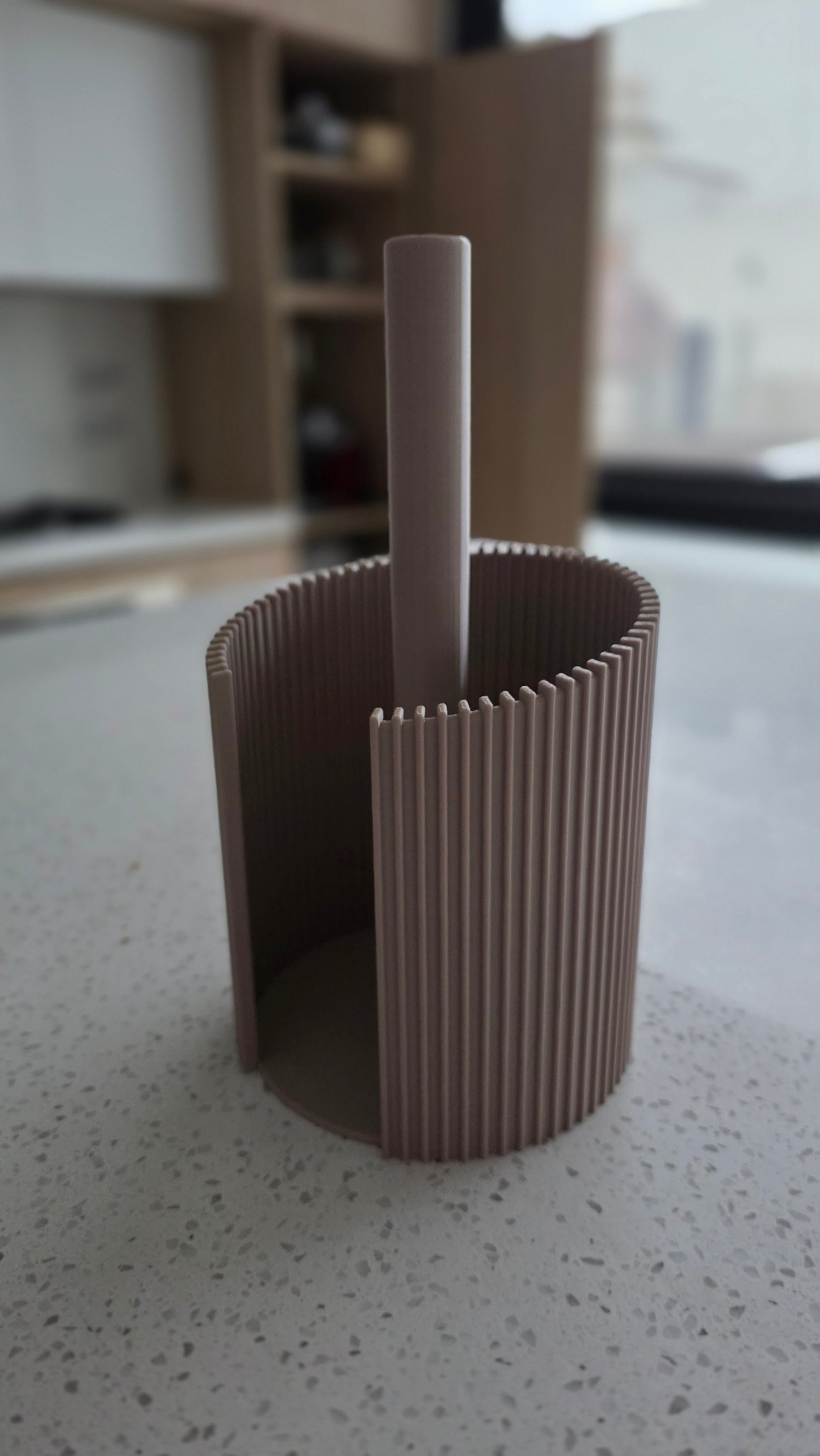 BacxnzPrints 3D Printed “Japandi” Kitchen Roll Holder